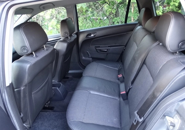 Opel Astra cena 14500 przebieg: 107500, rok produkcji 2005 z Tarnów małe 172